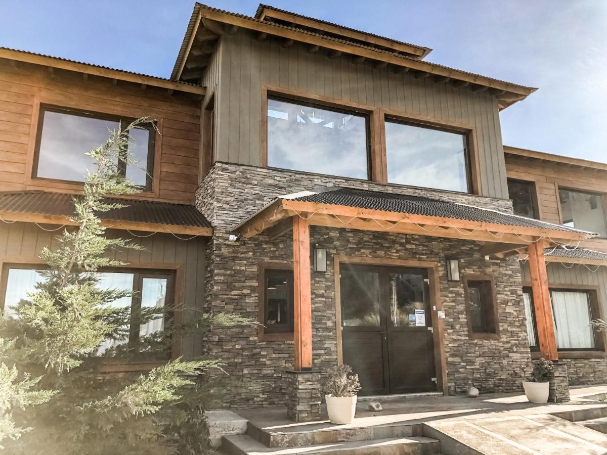 Senderos Aparts & Suites El Chaltén Zewnętrze zdjęcie