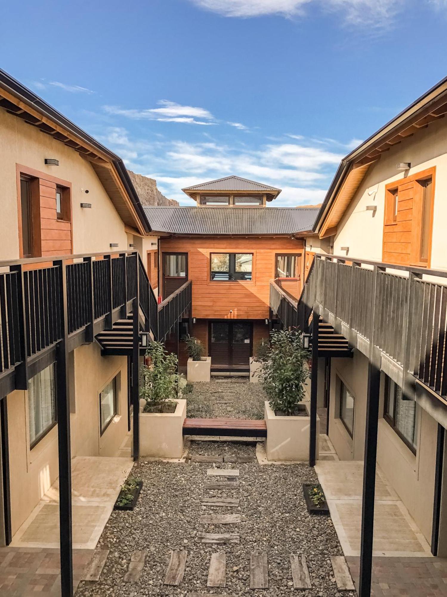 Senderos Aparts & Suites El Chaltén Zewnętrze zdjęcie